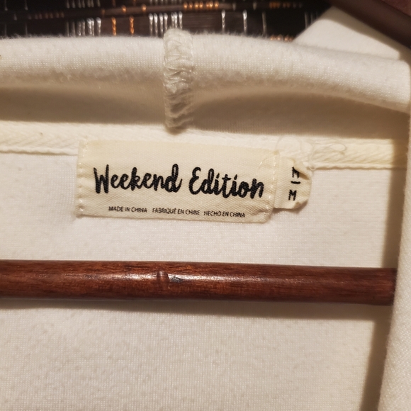 Velvet weekend edition sweater - Picture 2 of 3